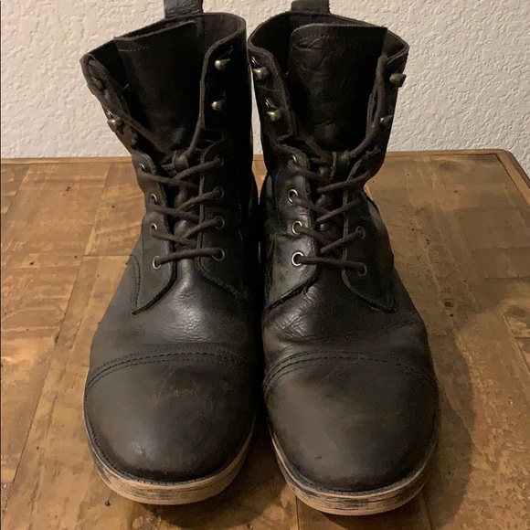 Banana Republic Other - Banana Republic Black Cap Toe Boots Size 12